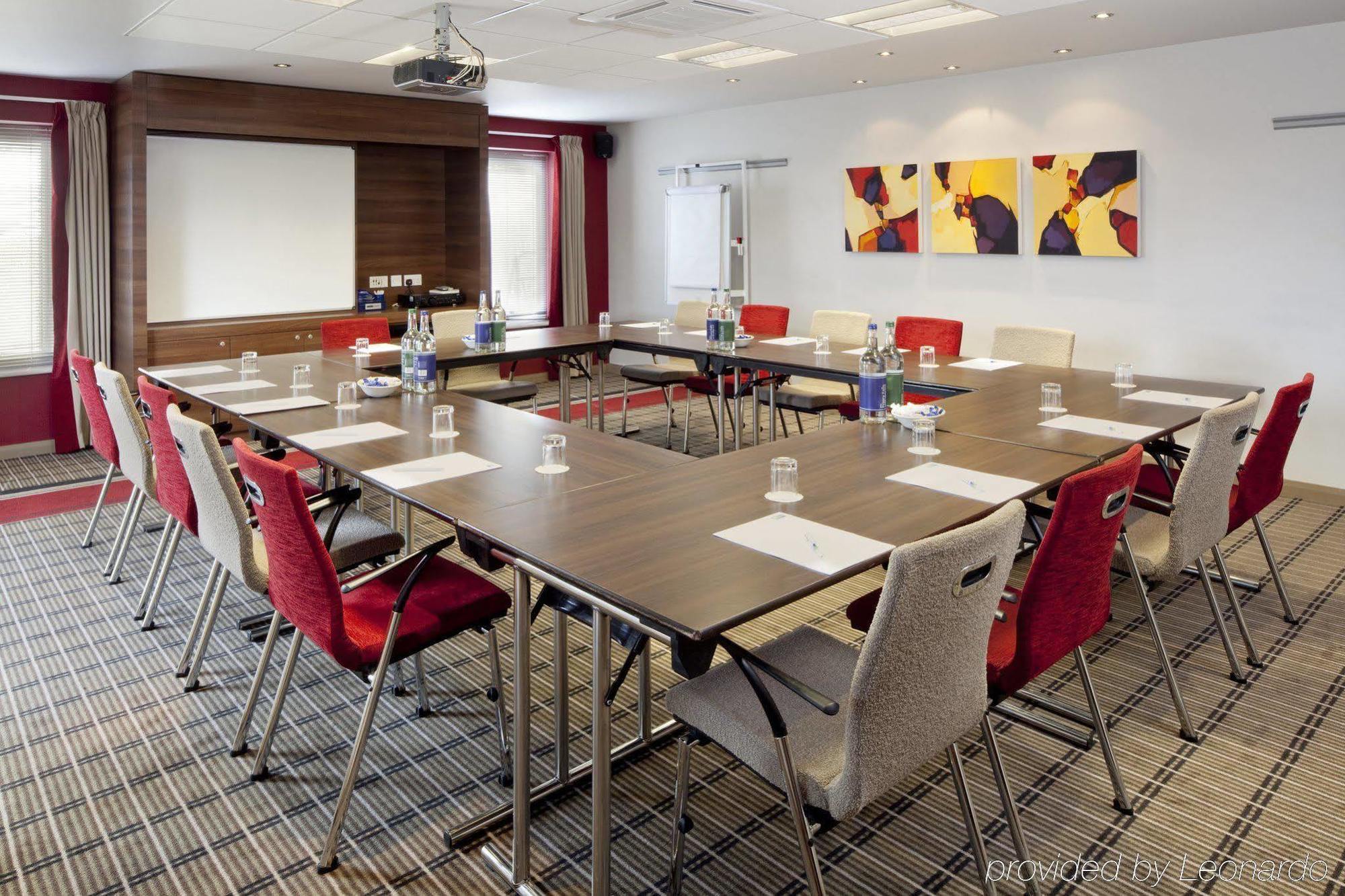 Holiday Inn Express Exeter East By Ihg Exterior photo